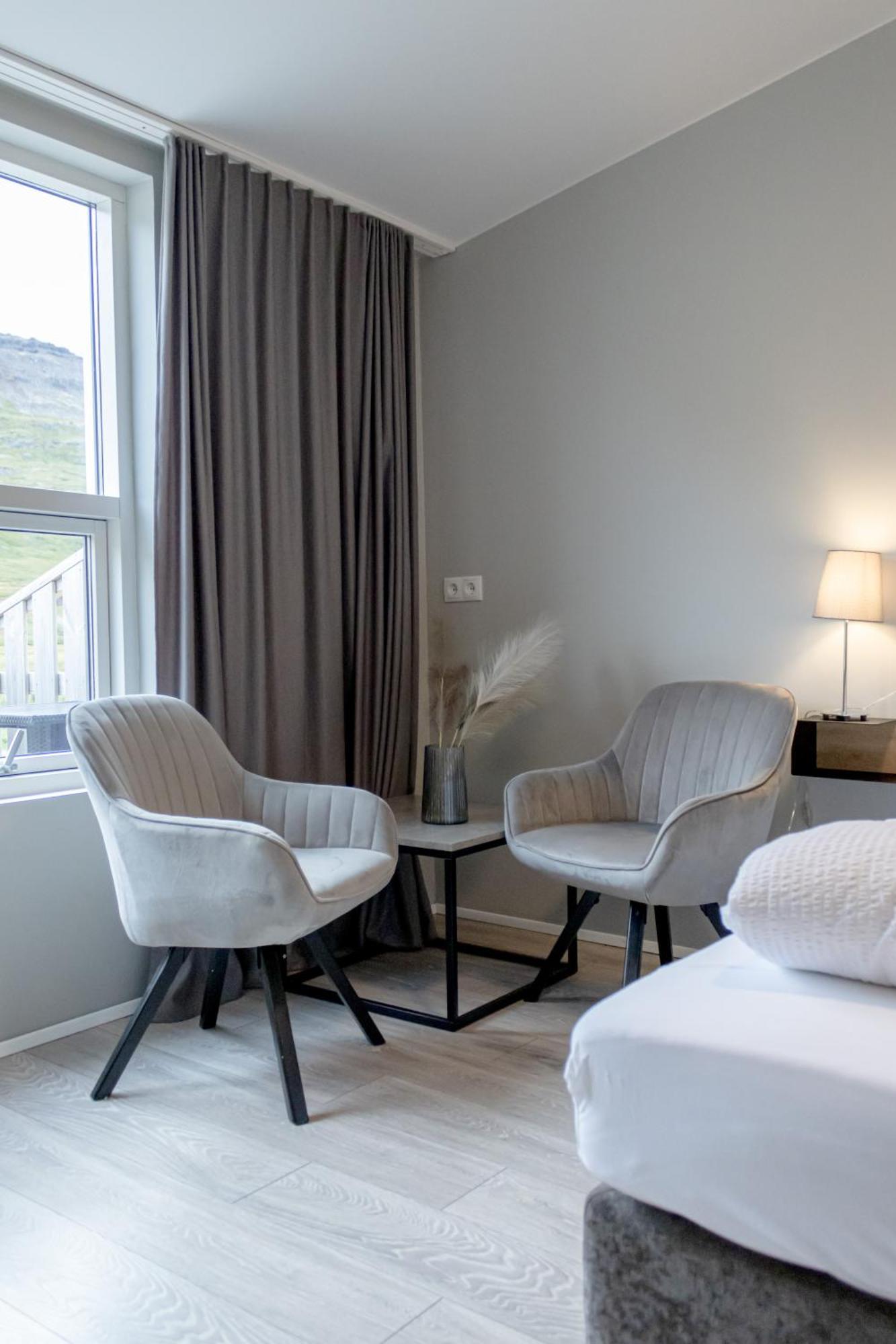 Urdartindur Guesthouse And Cottages Northurfjorthur Værelse billede