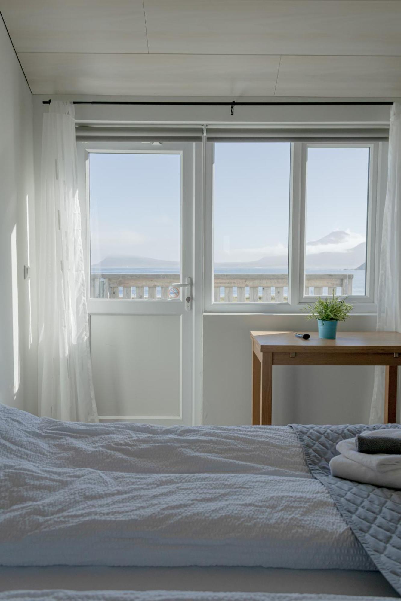 Urdartindur Guesthouse And Cottages Northurfjorthur Værelse billede